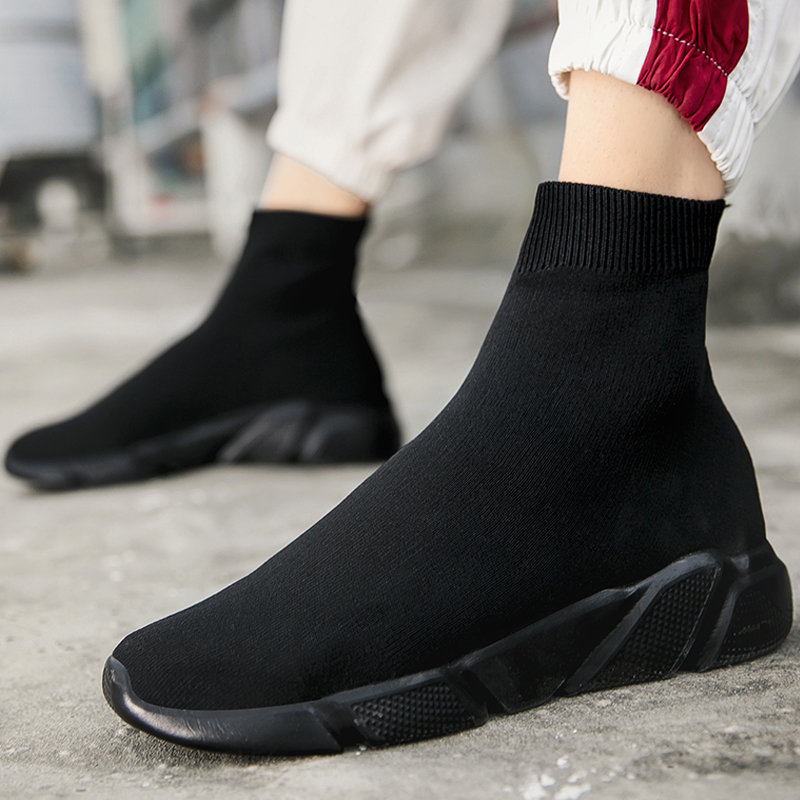 Mens Fashion Autumn 2025 - 2025 รองเท้าผ้าใบฤดูใบไม้ผลิสําหรับชายสีดํา SLIP-ON รองเท้าหนัง High TOP