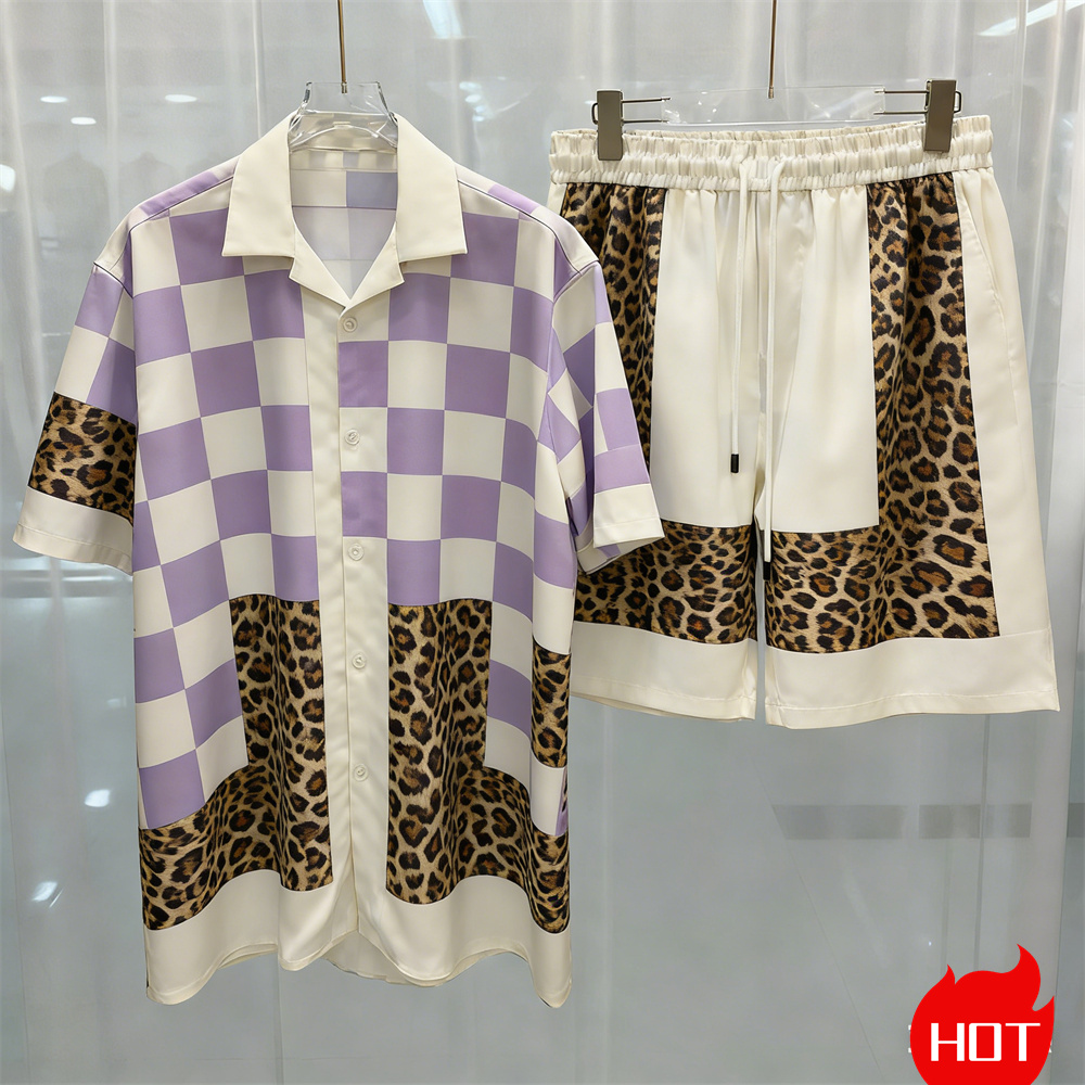 Men'S Fashion Outfits - ชุดเสื้อเชิ้ตและกางเกงขาสั้นชายหาดสไตล์ฮาวายสำหรับฤดูร้อน แฟชั่นเรียบง่าย แขนสั้น ปกเสื้อแบบลำลอง ไซส์ใหญ่ ชุดชายหาดสไตล์